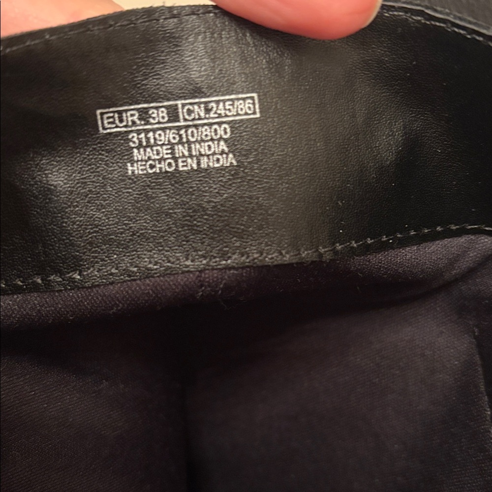 Zara 100% Leather Black Heeled Cowboy Boots sz.7.5 - Picture 14 of 16